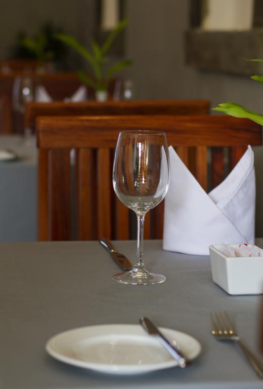 Friendly Angkor Boutique Otel Siem Reap Dış mekan fotoğraf