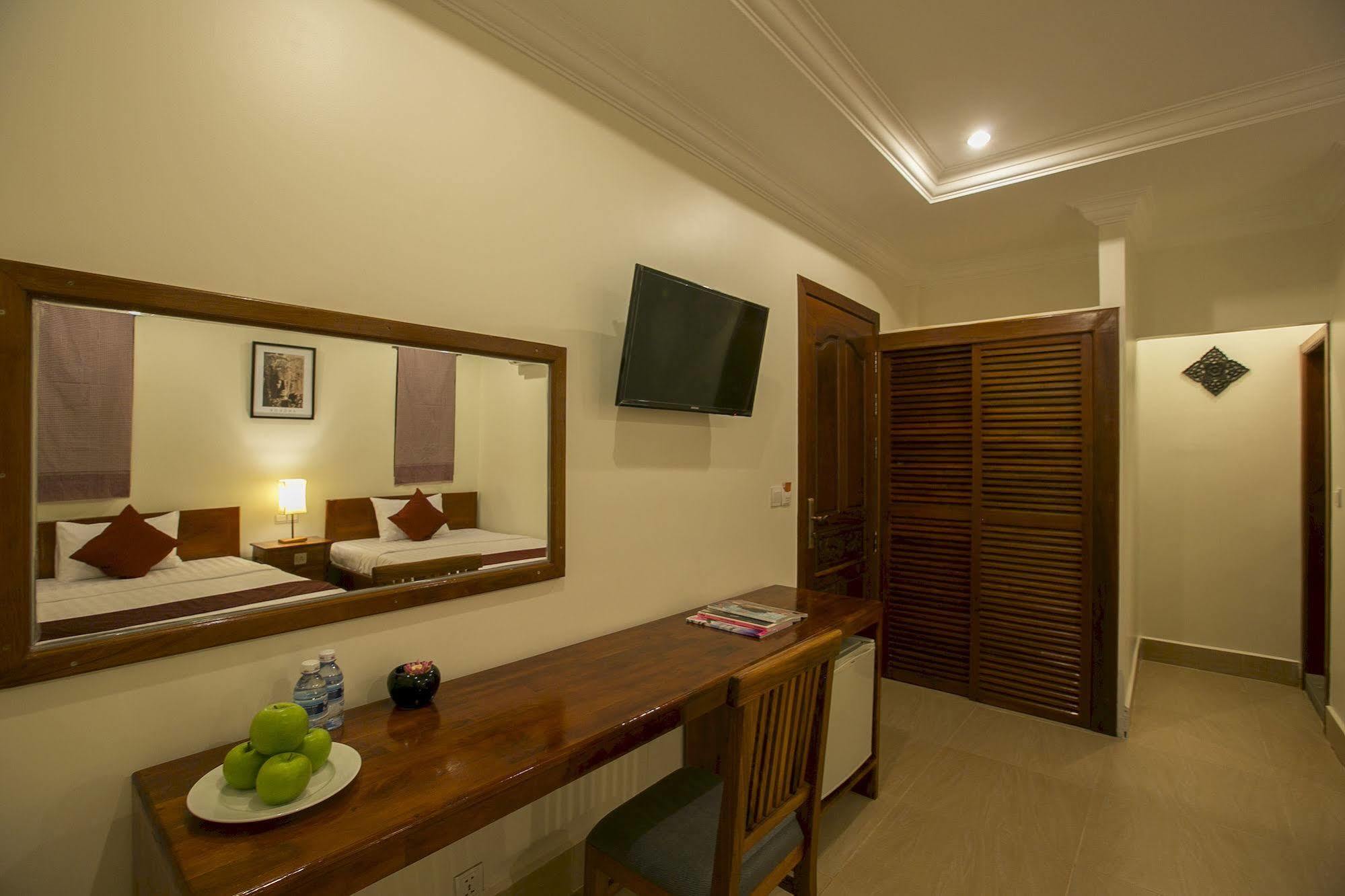 Friendly Angkor Boutique Otel Siem Reap Dış mekan fotoğraf