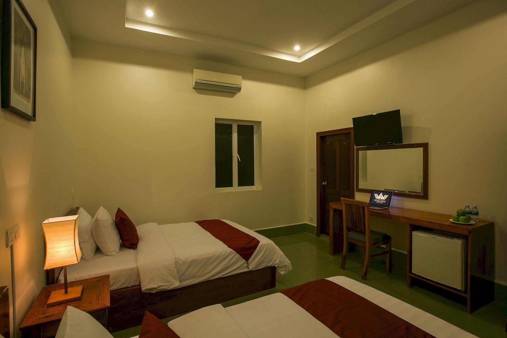 Friendly Angkor Boutique Otel Siem Reap Dış mekan fotoğraf